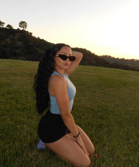 Nacktes geleaktes OnlyFans-Foto von Kat Corrao