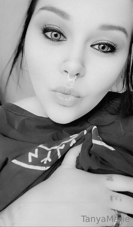 Nacktes geleaktes OnlyFans-Foto von Tanyamariex