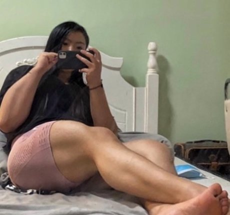 Nacktes geleaktes OnlyFans-Foto von Guohui