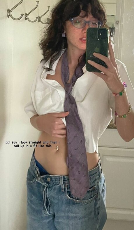 Nacktes geleaktes OnlyFans-Foto von Anuheanihipali