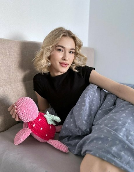Nacktes geleaktes OnlyFans-Foto von Maddieegrey
