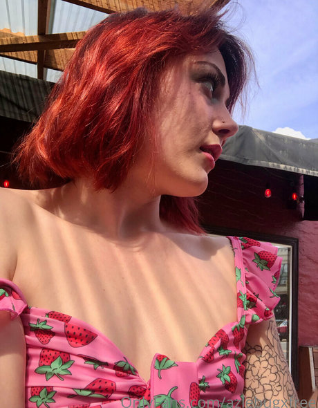 Nacktes geleaktes OnlyFans-Foto von Aziebugxfree