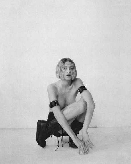 Nacktes geleaktes OnlyFans-Foto von Hunter Schafer