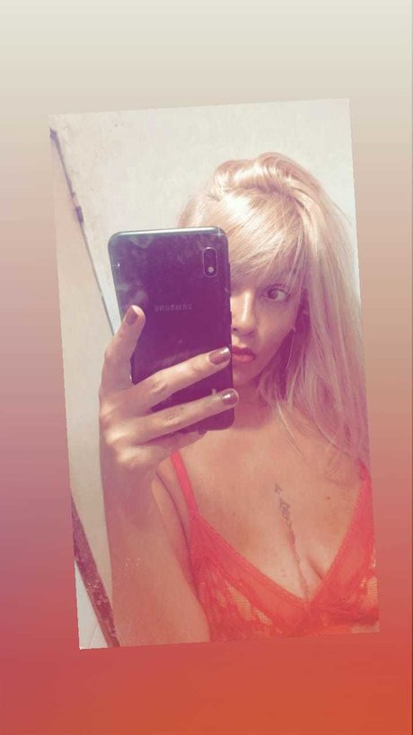 Nacktes geleaktes OnlyFans-Foto von Carla Aguirre