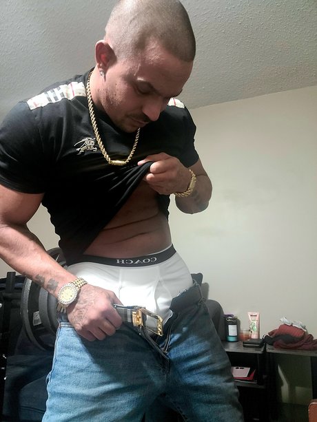 Anything4yourpleasure