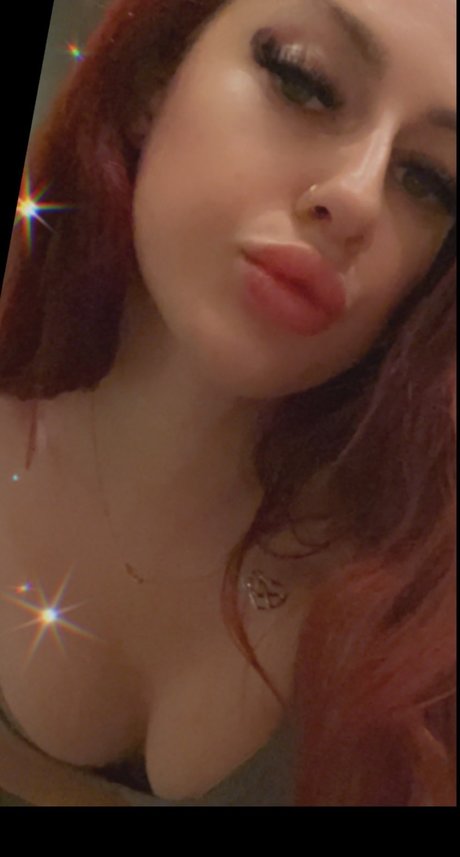 Nacktes geleaktes OnlyFans-Foto von Brix
