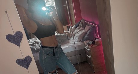 Nacktes geleaktes OnlyFans-Foto von Dee