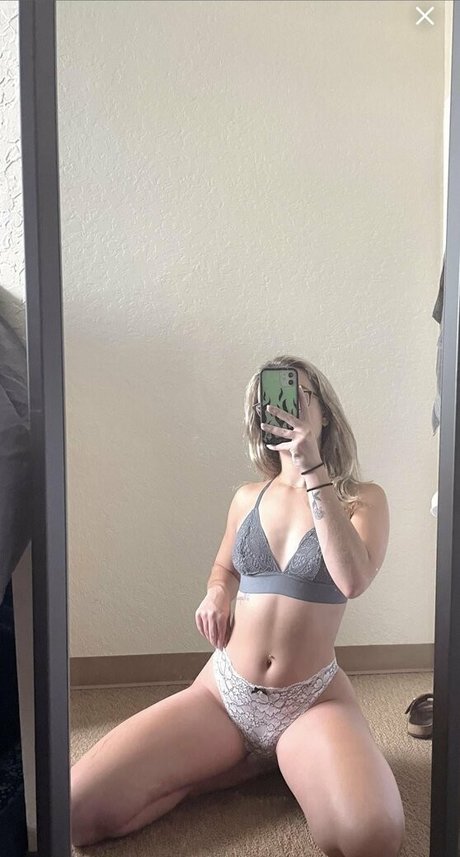 Nacktes geleaktes OnlyFans-Foto von Nikki Margarida