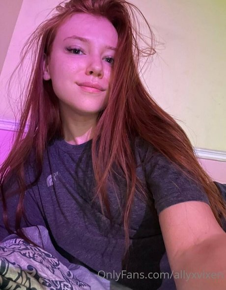 Nacktes geleaktes OnlyFans-Foto von Stacyxspicy