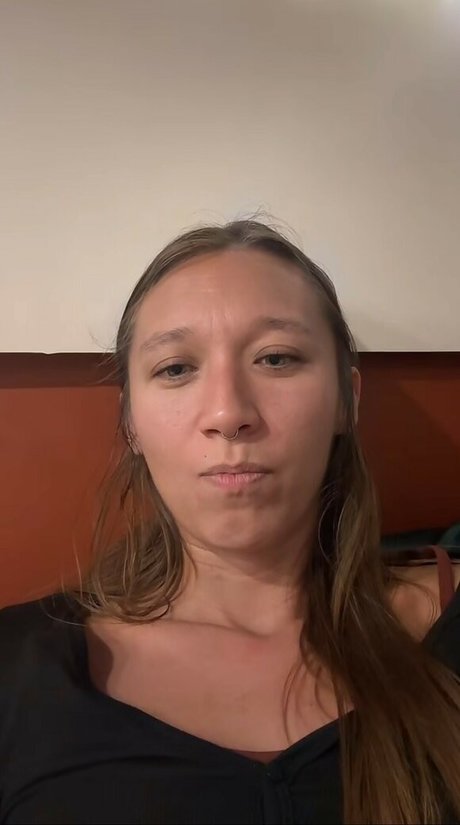 Nacktes geleaktes OnlyFans-Foto von Nikita Crump