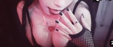 Nacktes geleaktes OnlyFans-Foto von Aiko Asmr