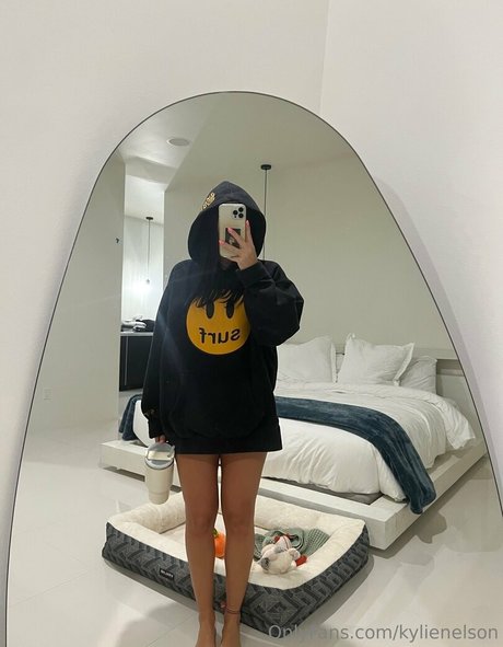 Nacktes geleaktes OnlyFans-Foto von Kylienelson