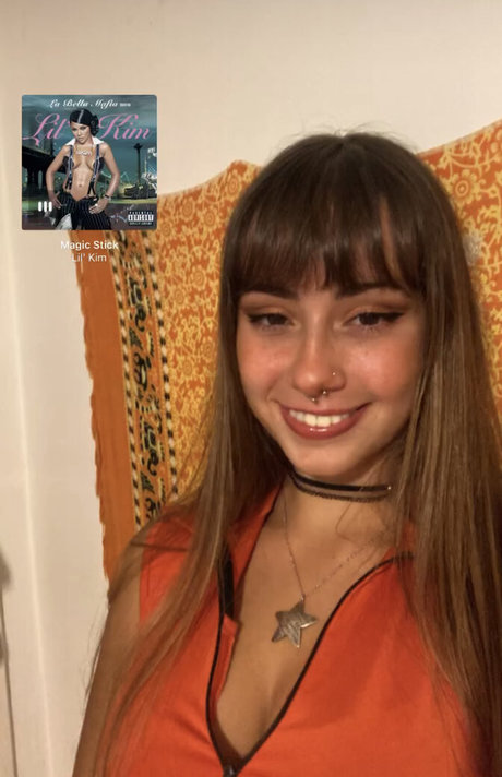 Nacktes geleaktes OnlyFans-Foto von Reinwra
