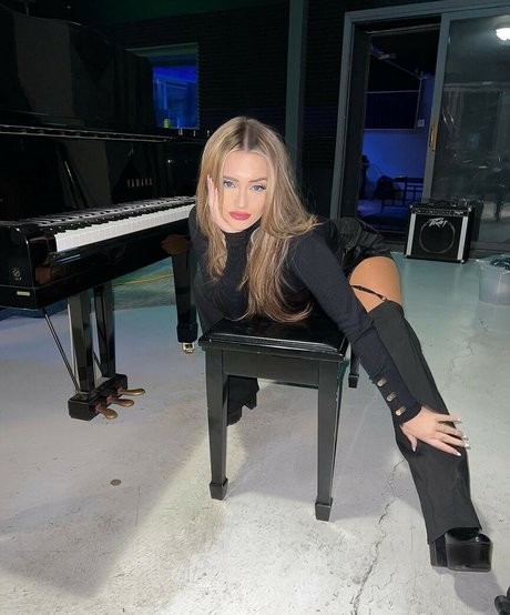 Nacktes geleaktes OnlyFans-Foto von Mae Welsch