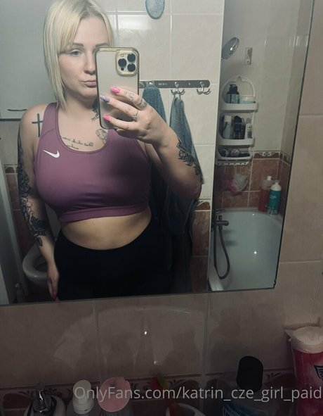 Nacktes geleaktes OnlyFans-Foto von Katrinczegirlpaid