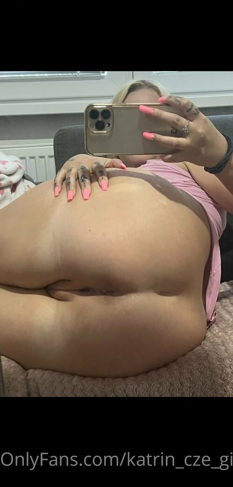 Katrin_cze_girl_paid