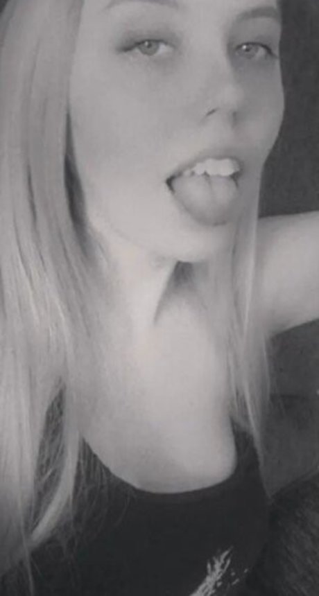 Nacktes geleaktes OnlyFans-Foto von Purgatorihorror