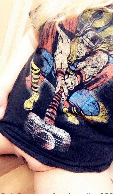 Nacktes geleaktes OnlyFans-Foto von Bugpussy666