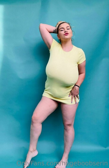 Hugeboobserin