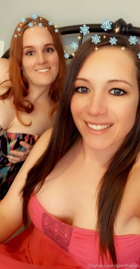 Nacktes geleaktes OnlyFans-Foto von Jjandfriends