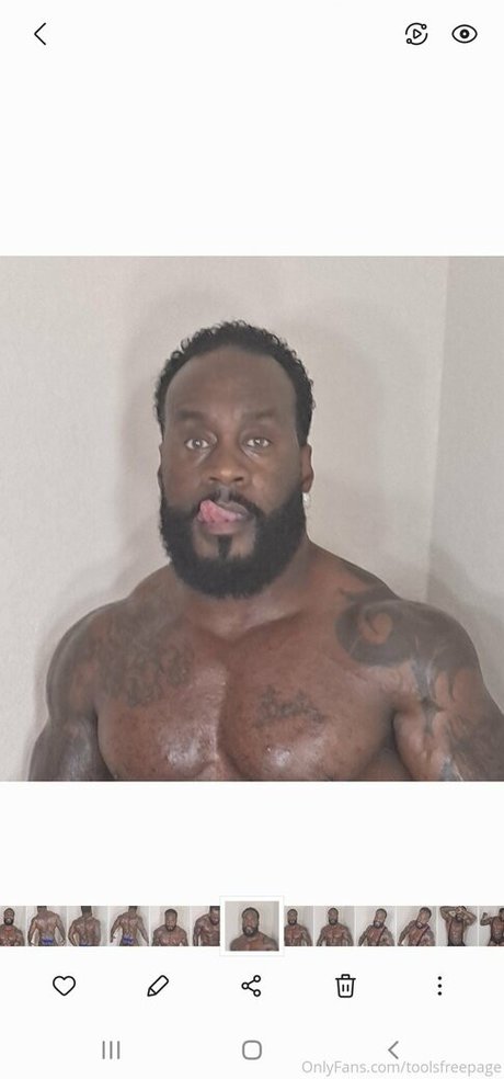 Toolsfreepage Nacktes geleaktes OnlyFans-Foto von Toolsfreepage #177