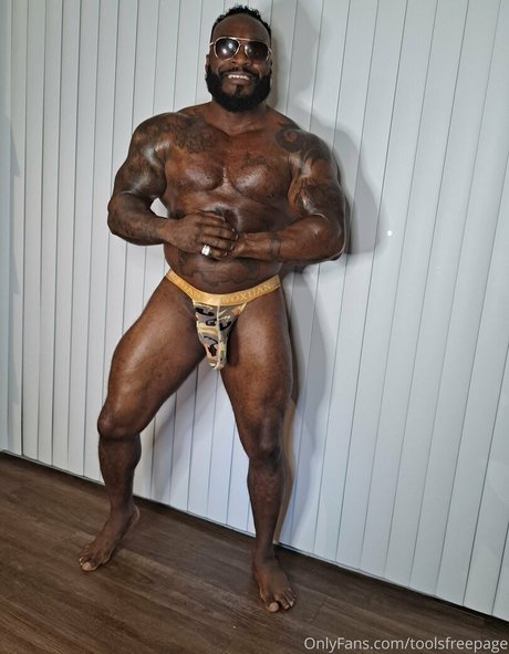 Toolsfreepage Nacktes geleaktes OnlyFans-Foto von Toolsfreepage #59