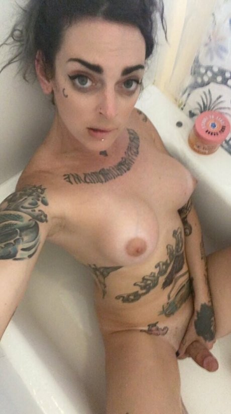 Nacktes geleaktes OnlyFans-Foto von Cleoalexandria