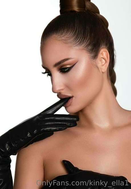 Kinky_ella1