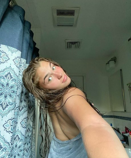 Nacktes geleaktes OnlyFans-Foto von Andreaposnerrr