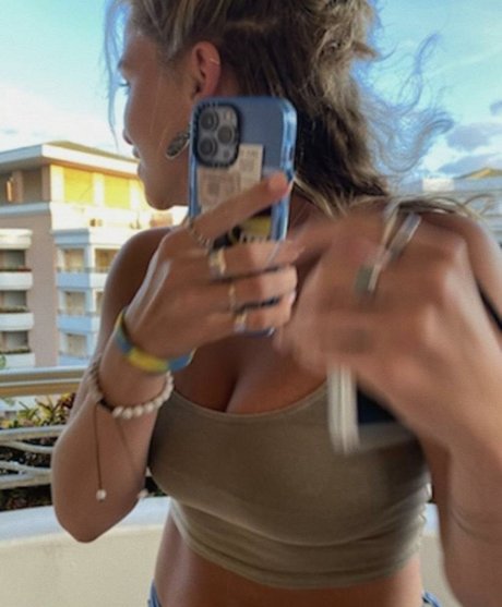 Nacktes geleaktes OnlyFans-Foto von Andreaposnerrr