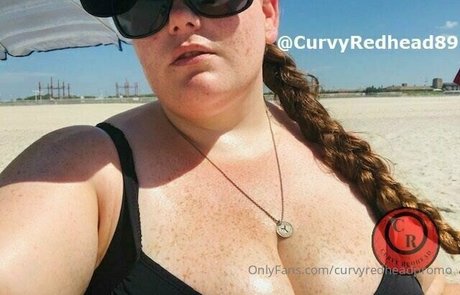 Curvyredheadpromo