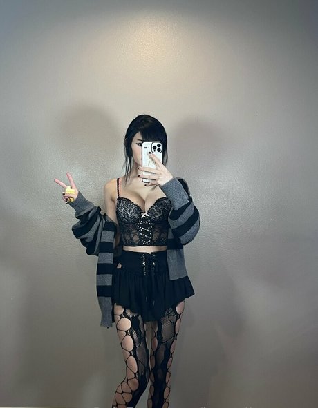 Nacktes geleaktes OnlyFans-Foto von Harmonyeva