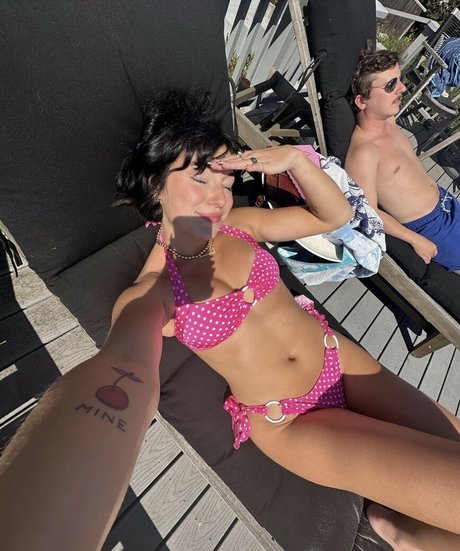 Nacktes geleaktes OnlyFans-Foto von Ebcjpg