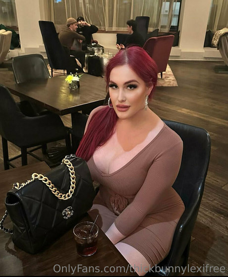 Nacktes geleaktes OnlyFans-Foto von Lexi4free
