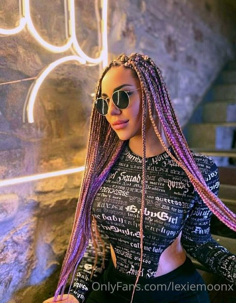 Lexiemoonx