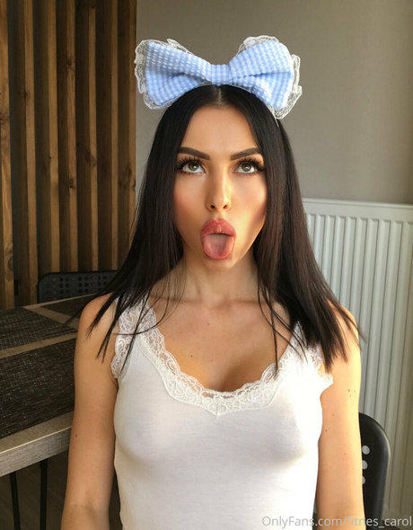Nacktes geleaktes OnlyFans-Foto von Carolmommy