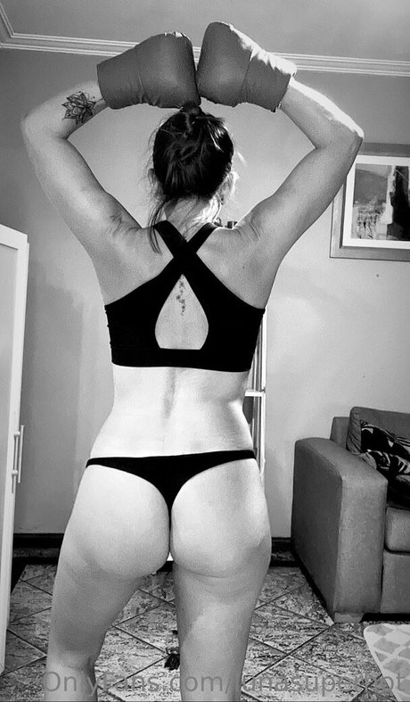 Nacktes geleaktes OnlyFans-Foto von Lunasuperhot