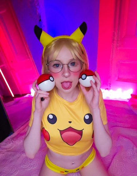 Nacktes geleaktes OnlyFans-Foto von Misspetitemay