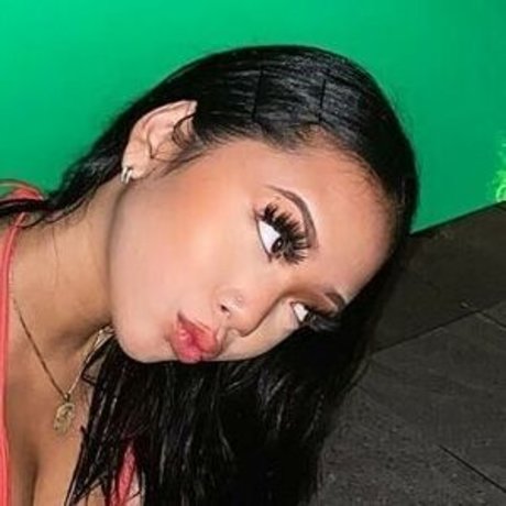 Nacktes geleaktes OnlyFans-Foto von Thailiian