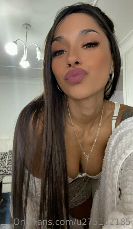 Nacktes geleaktes OnlyFans-Foto von Ginamoreno