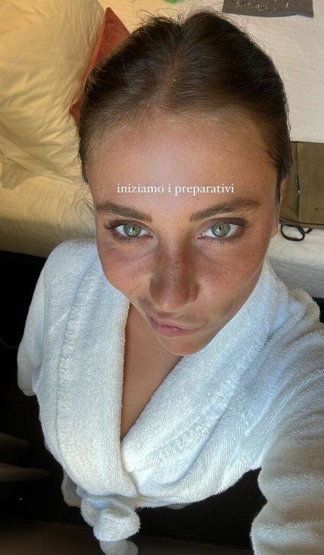 Nacktes geleaktes OnlyFans-Foto von Mynameisfrancescabiella