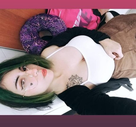 Nacktes geleaktes OnlyFans-Foto von Noantonella