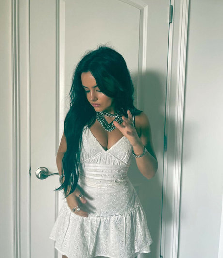 Nacktes geleaktes OnlyFans-Foto von Jessie Murph