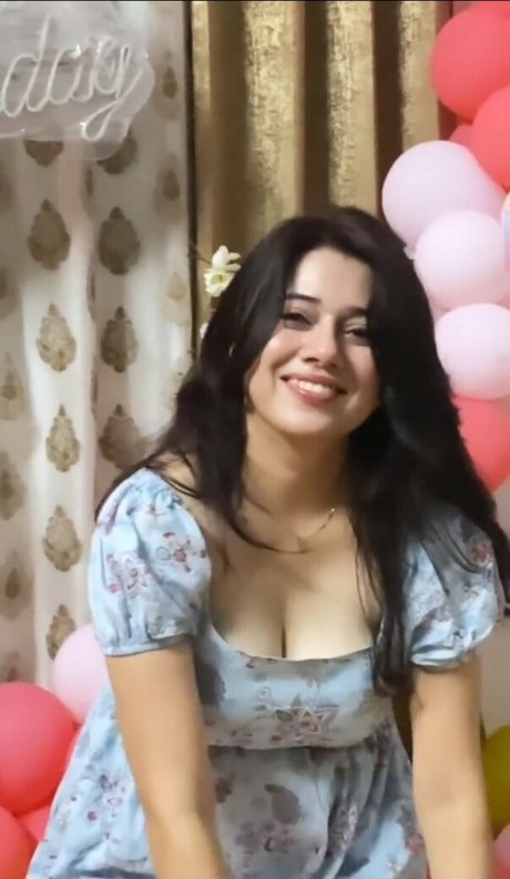 Nacktes geleaktes OnlyFans-Foto von Iwishwithprachi
