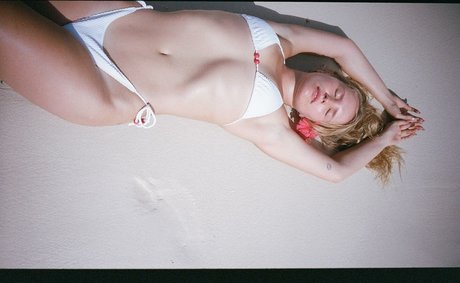 Sailor Brinkley Cook