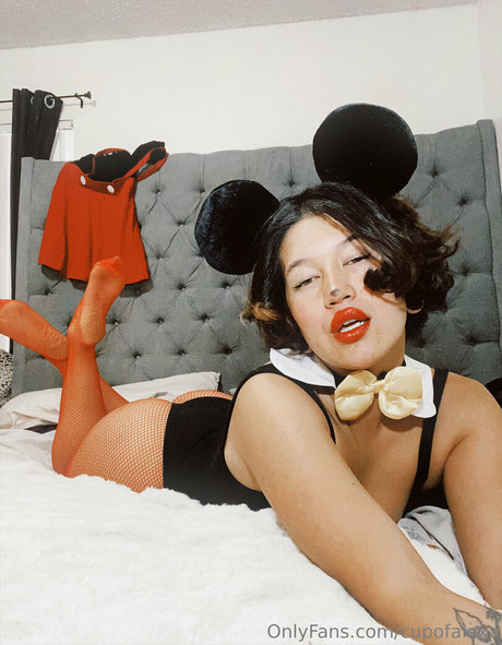 Nacktes geleaktes OnlyFans-Foto von Cupofalexx