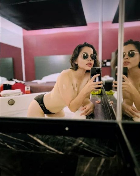 Nacktes geleaktes OnlyFans-Foto von Jllanas23