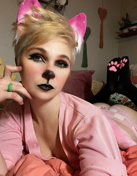 Cherryfoxjk