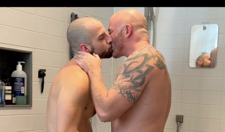 Ryanandchadcbfree