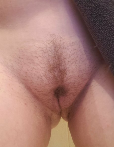 Nacktes geleaktes OnlyFans-Foto von Risenfeinics